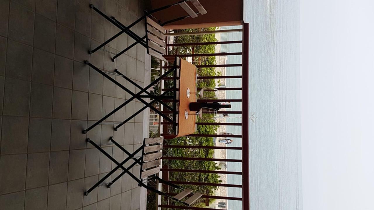 Loft Baia Di Giardini Apartment Екстериор снимка
