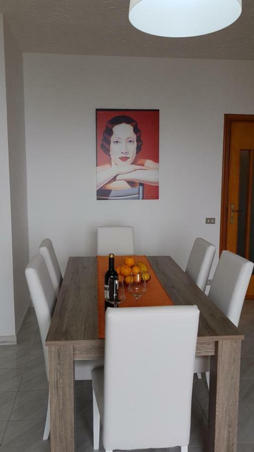 Loft Baia Di Giardini Apartment Екстериор снимка